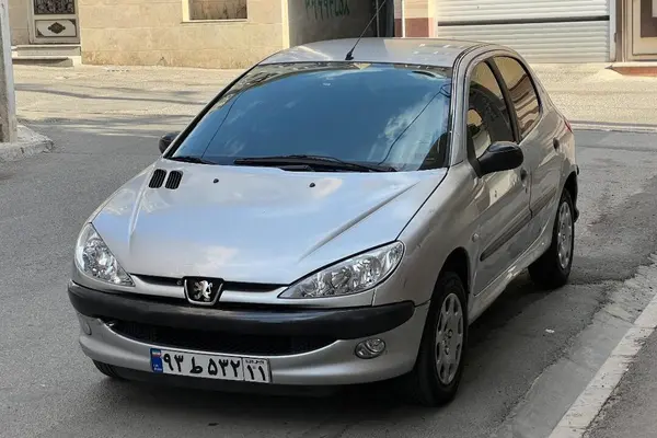 پژو 206
