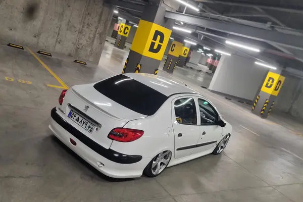 پژو 206 SD