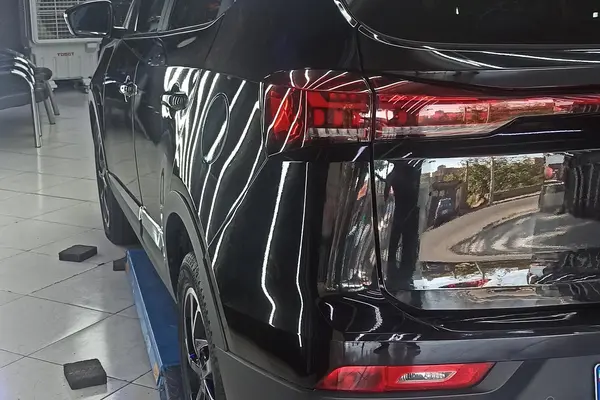 کی ام سی X5