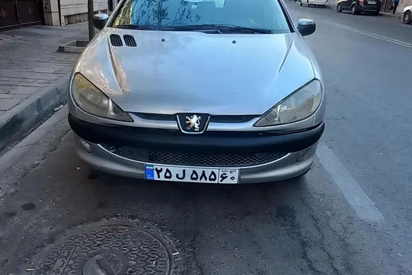 پژو 206