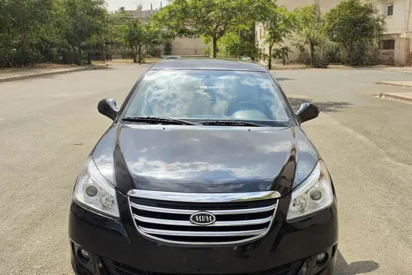 ام وی ام 550