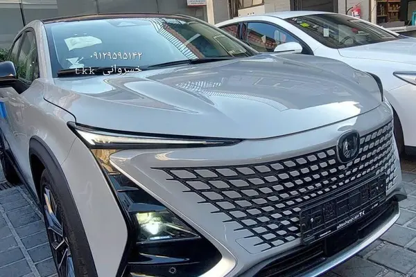 چانگان UNI-T