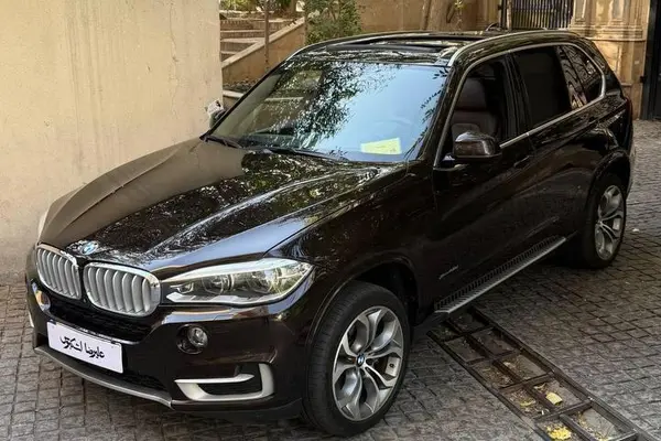 بی ام و X5