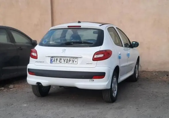 پژو 207