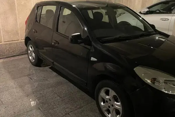 عکس رنو ساندرو