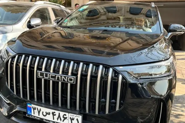 لوکانو L8