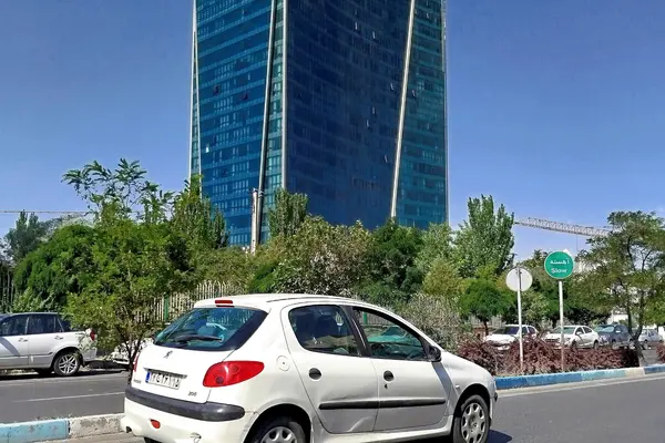 پژو 206