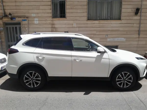 عکس کی ام سی K7