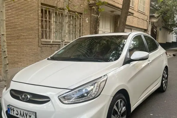 عکس هیوندای اکسنت (مونتاژ)