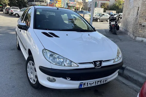 پژو 206 SD