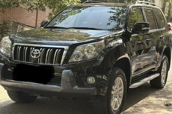 تویوتا پرادو  چهار در