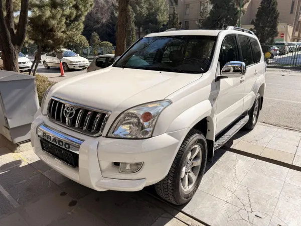 تویوتا پرادو  چهار در
