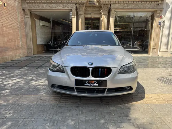 عکس بی ام و سری 5 سدان