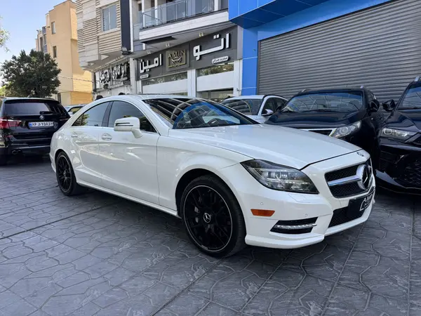 عکس بنز کلاس CLS