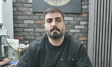 مدیر نمایشگاه اتو گالری سامان