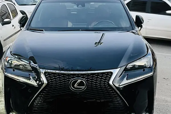 لکسوس NX