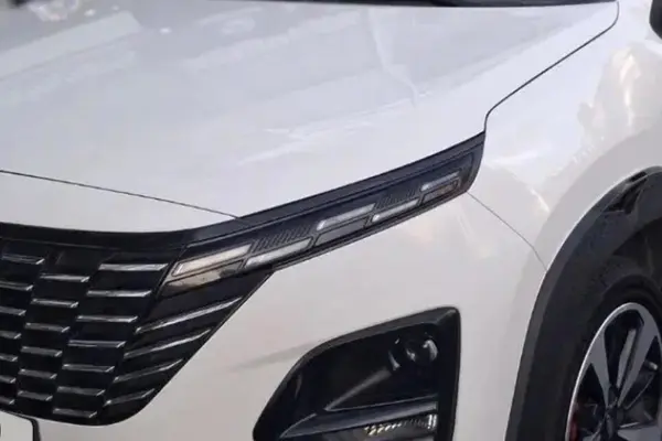 ام وی ام X33 کراس