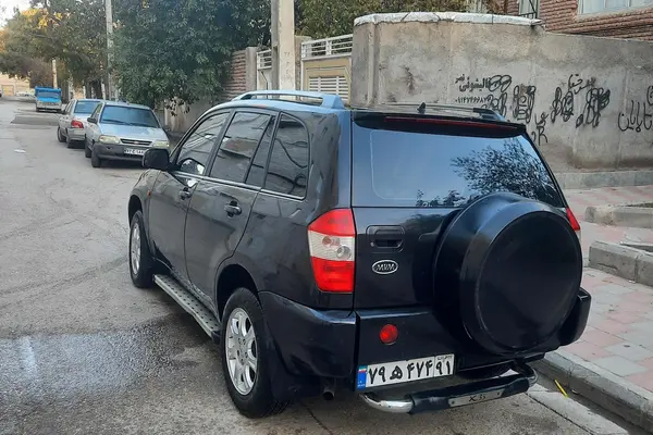 ام وی ام X33