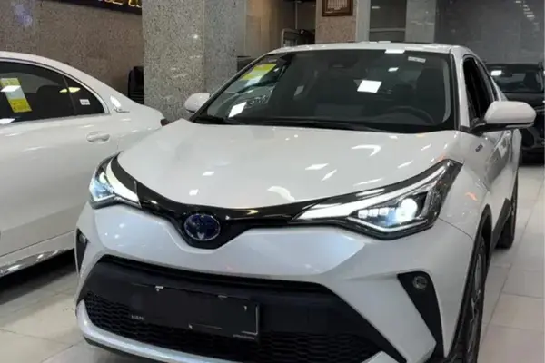 عکس تویوتا C-HR هیبرید
