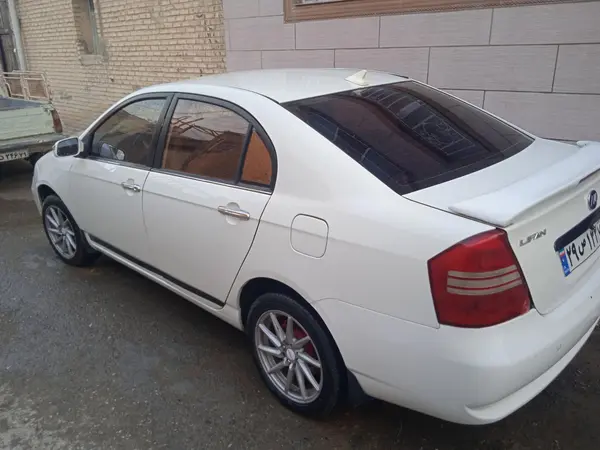 عکس لیفان 620