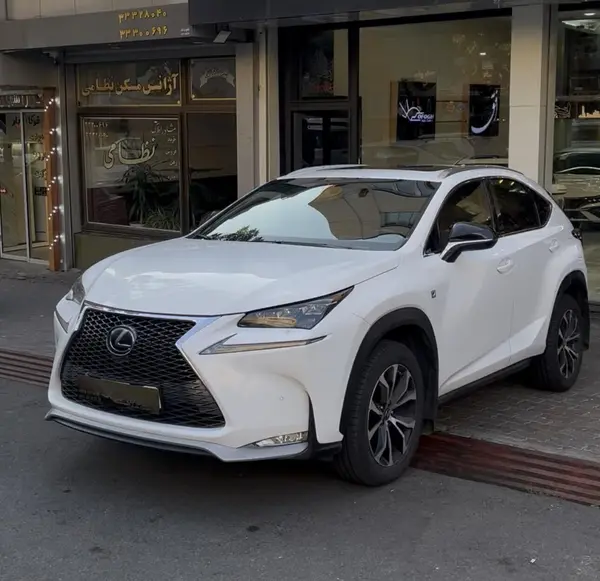 عکس لکسوس NX
