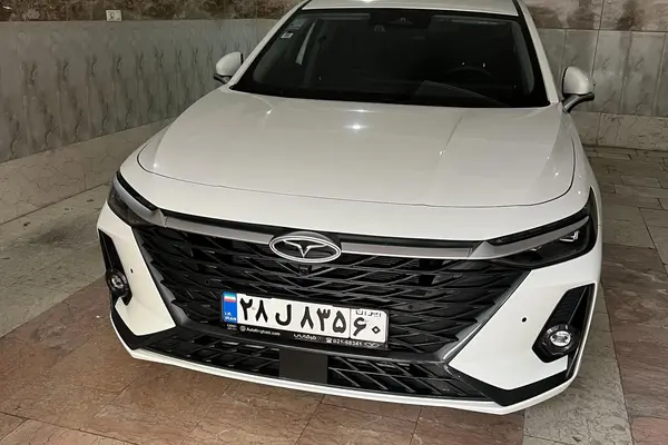 فونیکس آریزو 8 (Z8)