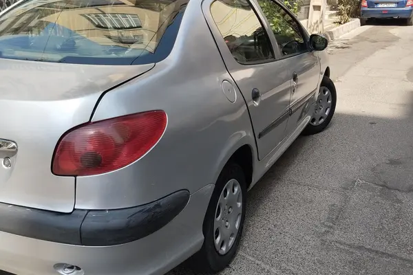 پژو 206 SD