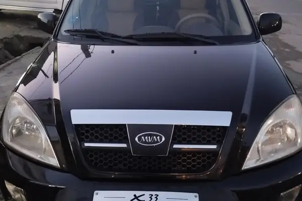ام وی ام X33