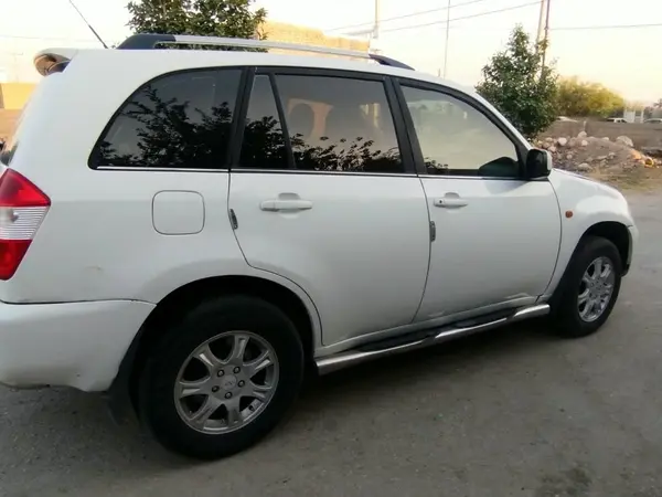 ام وی ام X33
