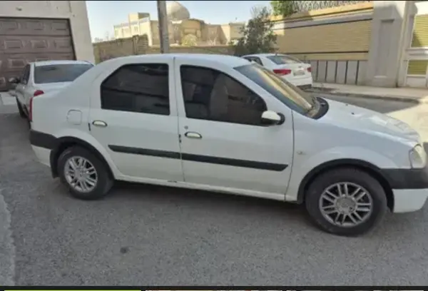 رنو پارس تندر