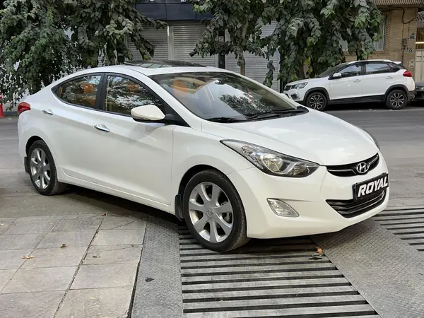 هیوندای النترا