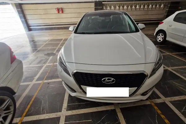 هیوندای سوناتا هیبرید