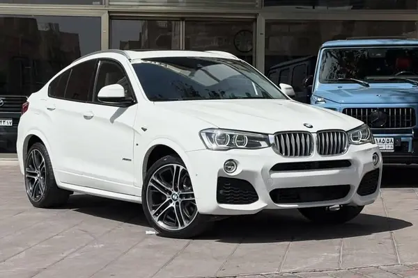 عکس بی ام و X4
