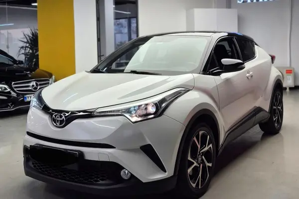 تویوتا C-HR