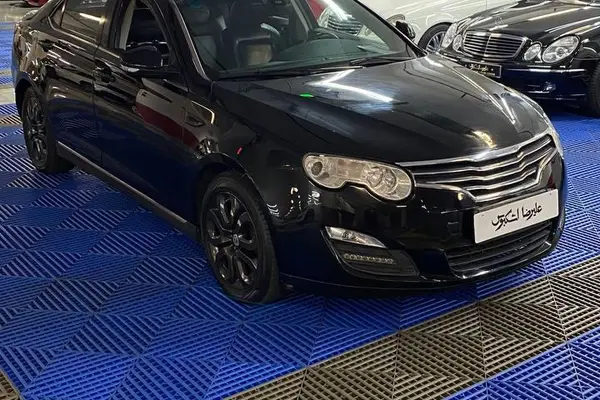 ام جی 550