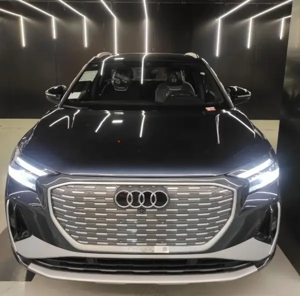 Q4 e-tron