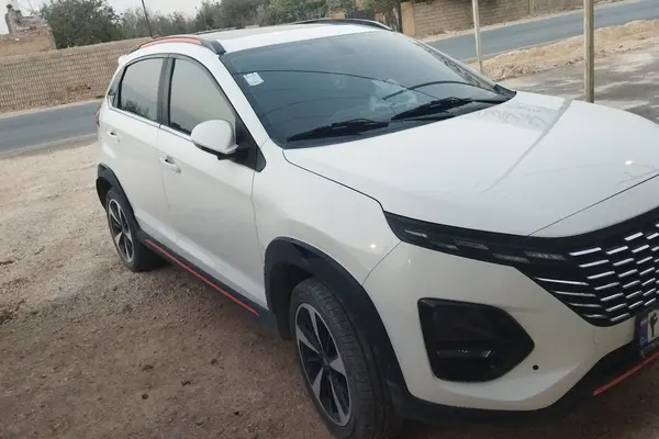 عکس ام وی ام X33 کراس