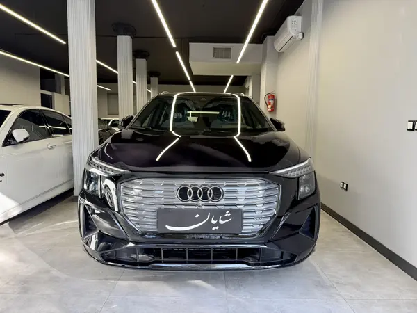 عکس آئودی Q5 e-tron