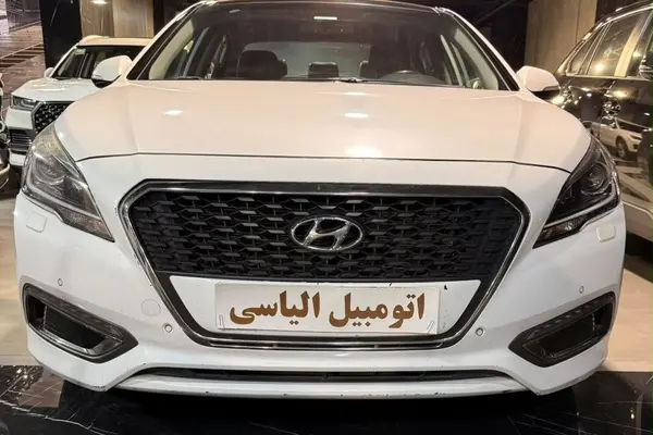 هیوندای سوناتا هیبرید