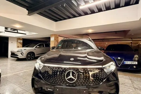 بنز کلاس EQB