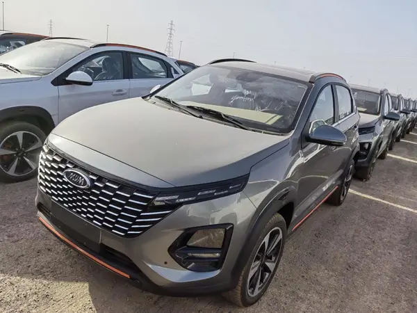 ام وی ام X33 کراس