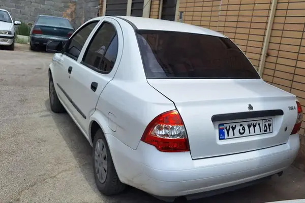 تیبا صندوق دار