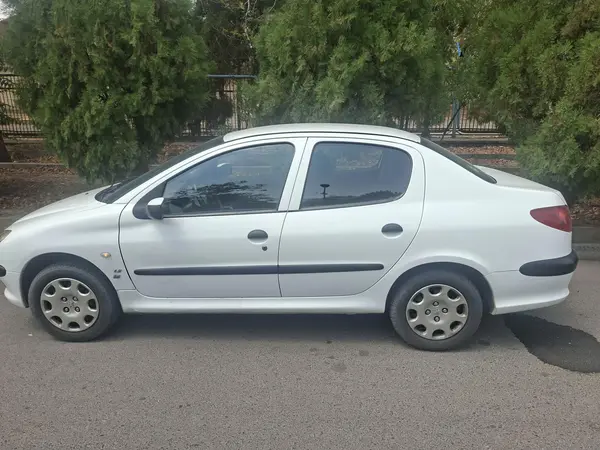 پژو 206 SD