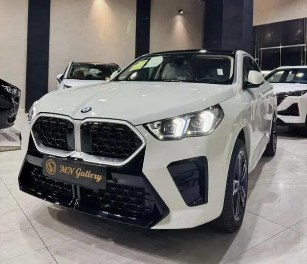 عکس بی ام و X2