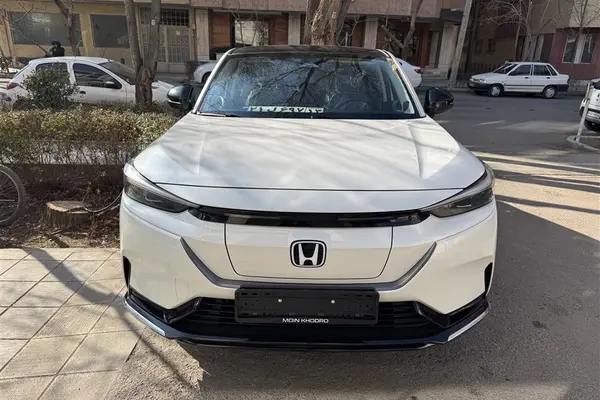 عکس هوندا eNS1