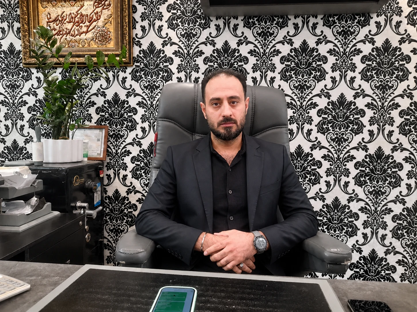 اسد  امیری  - مشاور نمایشگاه