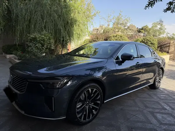 عکس ولوو S90