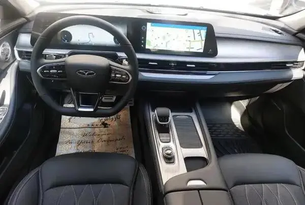 عکس فونیکس آریزو 8 (Z8)