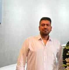 مدیر نمایشگاه اتو حمید