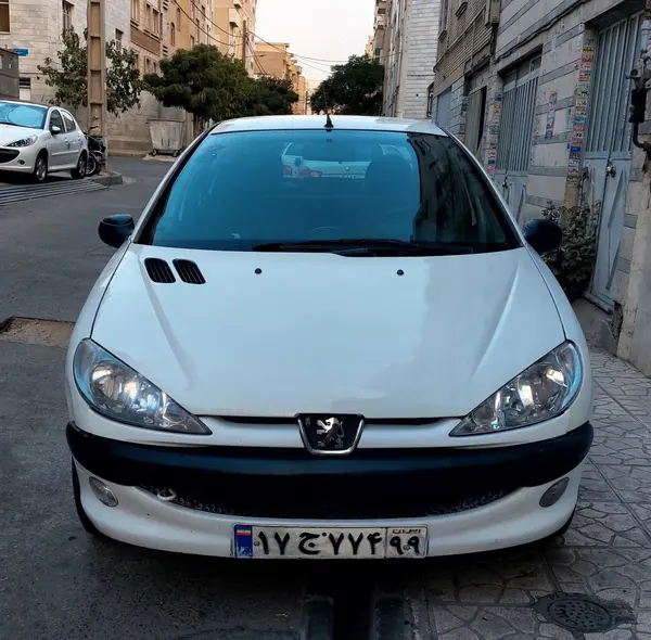 پژو 206 SD